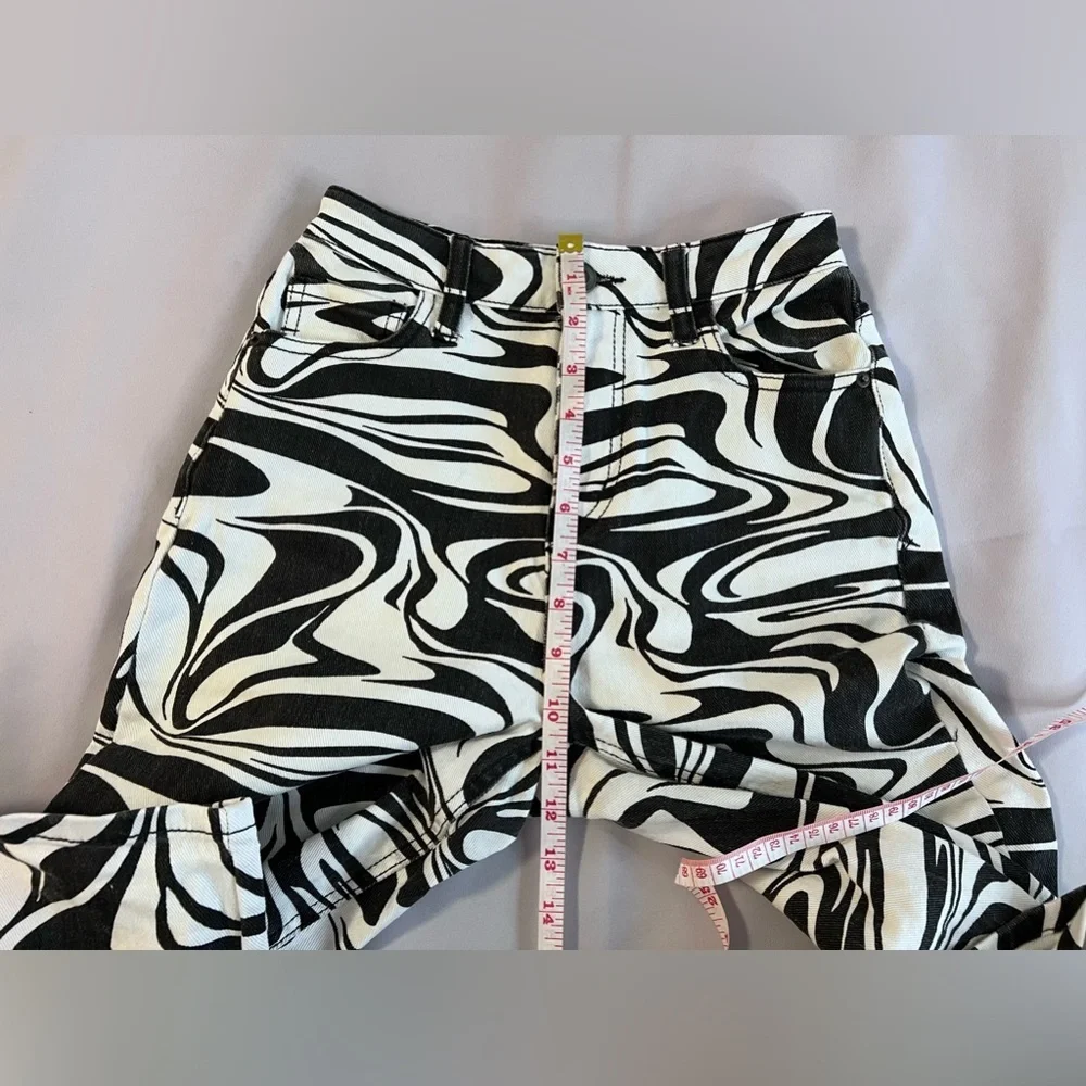 SO Super High‎ Rise Wide Leg Jean/Size 0/24W White/ Black